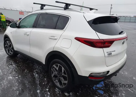 2020 Kia Sportage Ex z USA, uszkodzony, nr VIN KNDPNCAC1L7698494